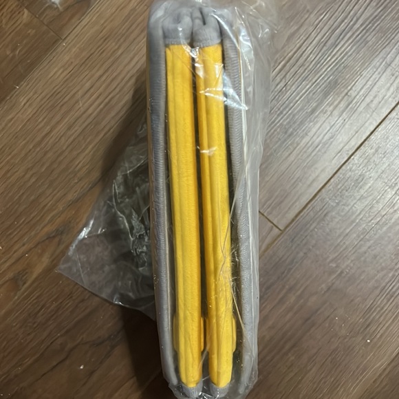 NWT Unopened Banooo soft Pet recovery cone Dog recovery cone Size Large Yellow - Picture 10 of 13